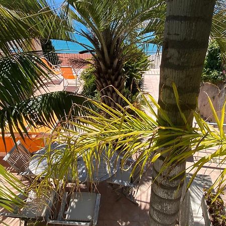 מנטון Villa L'Ensoleillee Vue Panoramique Mer, 250 M De La Plage Et Du Centre Ville מראה חיצוני תמונה