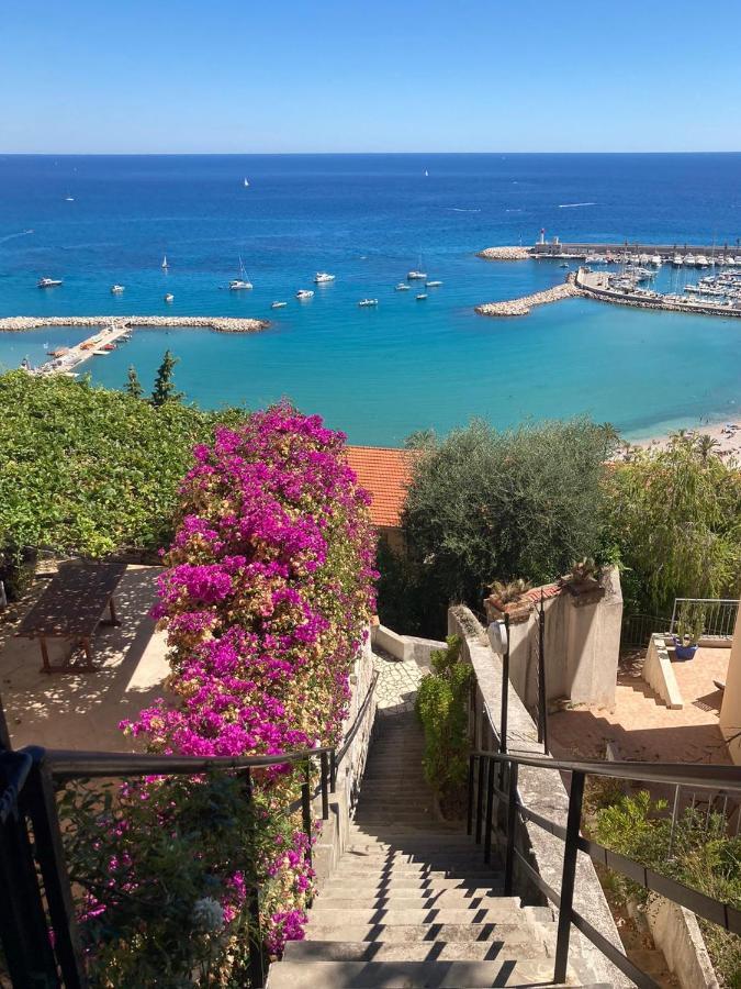 מנטון Villa L'Ensoleillee Vue Panoramique Mer, 250 M De La Plage Et Du Centre Ville מראה חיצוני תמונה